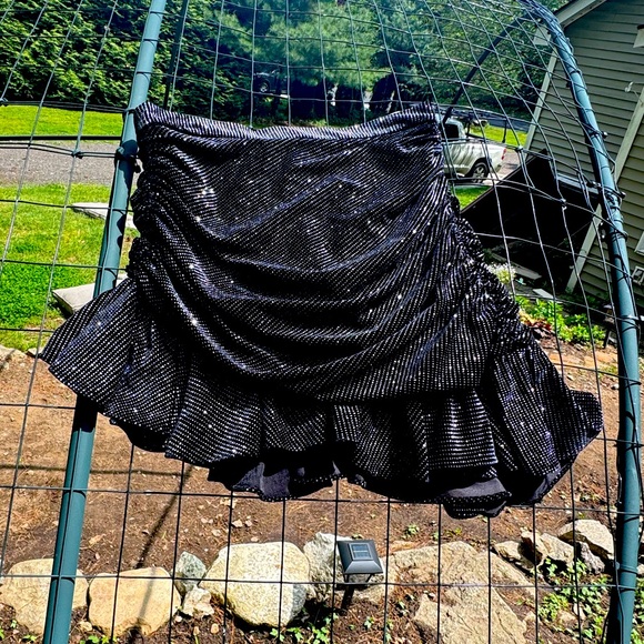 ZARA sparkly asymmetrical ruffle hem mini skirt - Picture 12 of 12